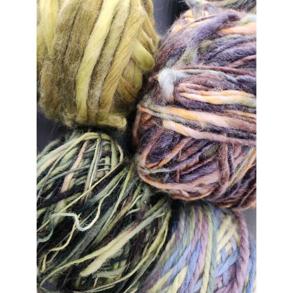 Luxury Yarn Lot Bulky Handspun Style Wool Blend Textured Variegated Mix - Picture 5 of 9